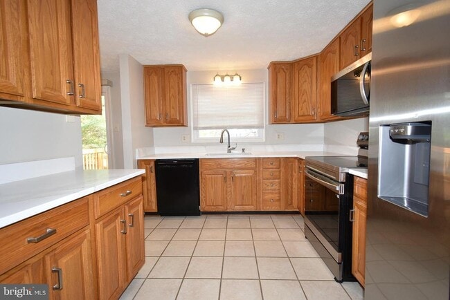 Building Photo - 7045 MacBeth Way