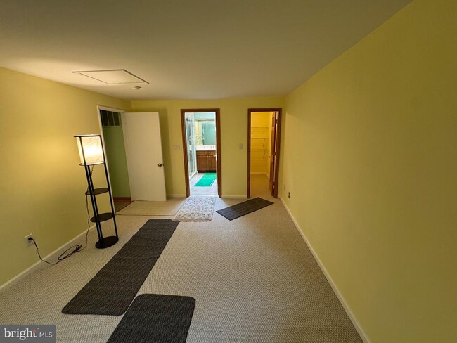 Building Photo - 11717 Happy Choice Ln