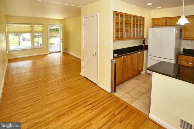 Building Photo - 3513 Anderson Rd