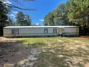 Building Photo - 4 BED, 2 BATH MOBILE HOME LOCATED IN JACKS...