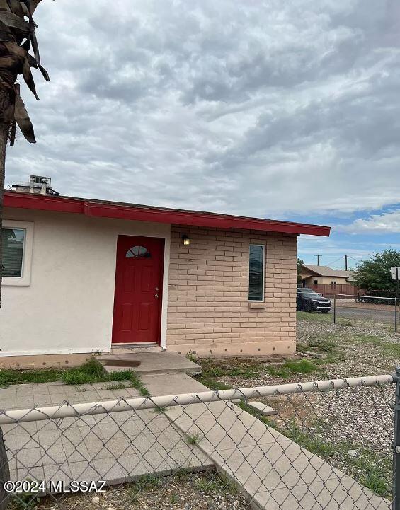 Primary Photo - 1759 N 4th Ave