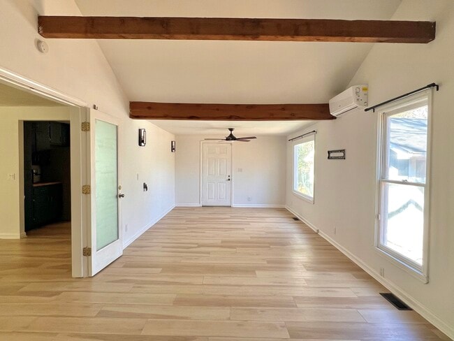 Building Photo - 2502 Wildrose Cir