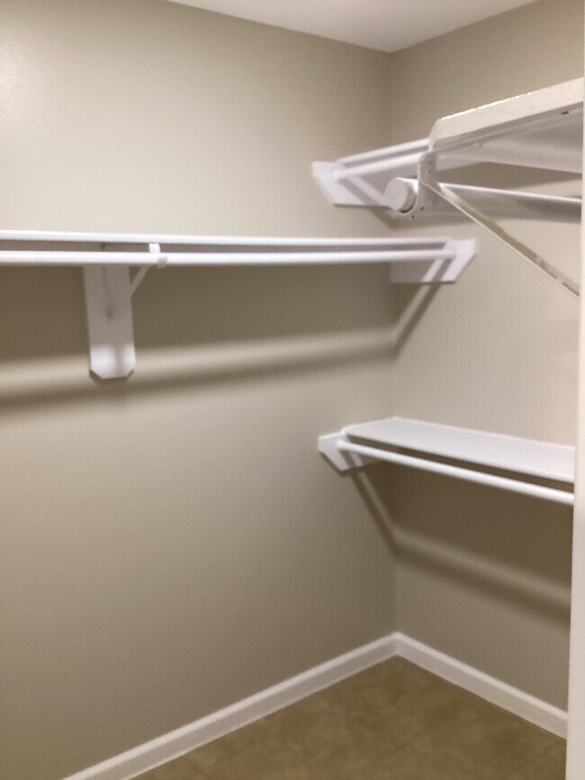 Building Photo - 17046 Clan MacIntosh Dr