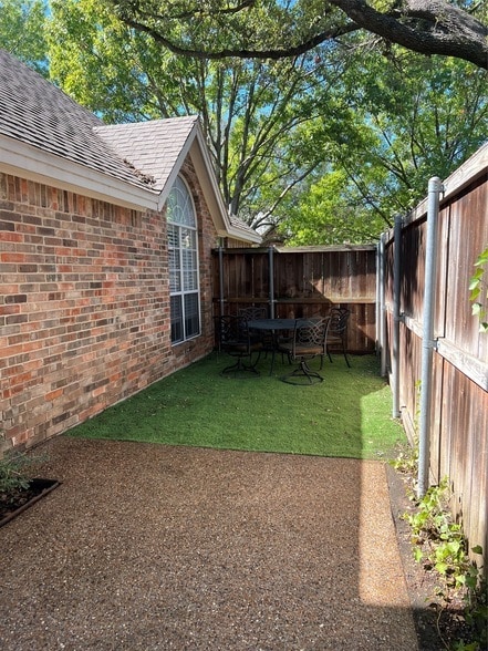 Building Photo - 14604 Hemingway Ct