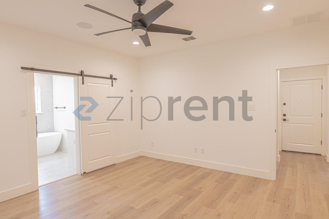 Building Photo - 9705 Lancelot Cir