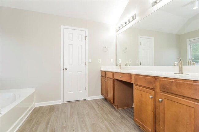 Building Photo - 4505 Lightning Bolt Trail