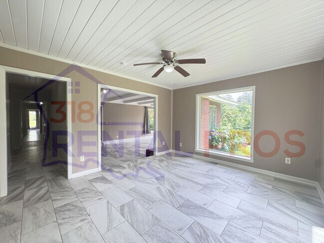 Building Photo - 3 Bed, 2 Bath Home in Ruston