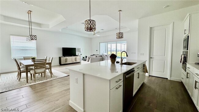 Building Photo - 15048 Pinehurst Ln