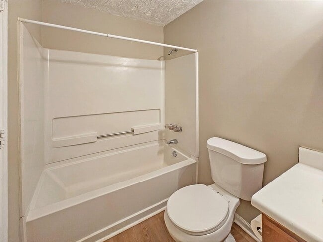 Building Photo - 7080 Greenbower Ln