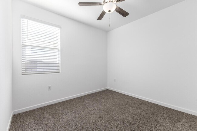 Building Photo - 3241 W Shanley Ave