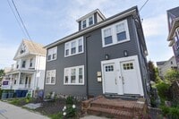 Building Photo - 48 Farquhar St