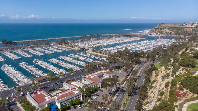 Building Photo - Exquisite beach home with Ocean and Harbor...