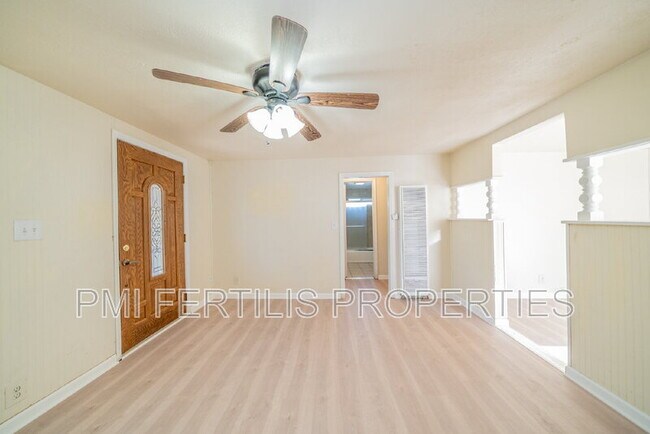 Building Photo - 7221 Olive St