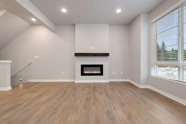 Building Photo - Spacious 3-Bedroom Townhome | 1,484 Sq Ft ...