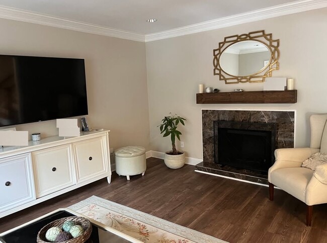 Building Photo - 23 Mt Vernon Cir