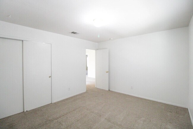 Building Photo - 20823 Blue Trinity