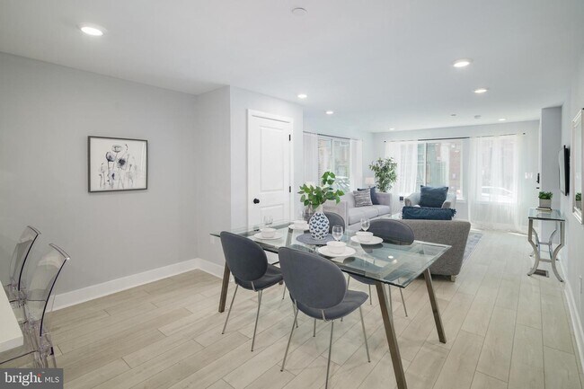 Dining Room - 1209 N 5th St