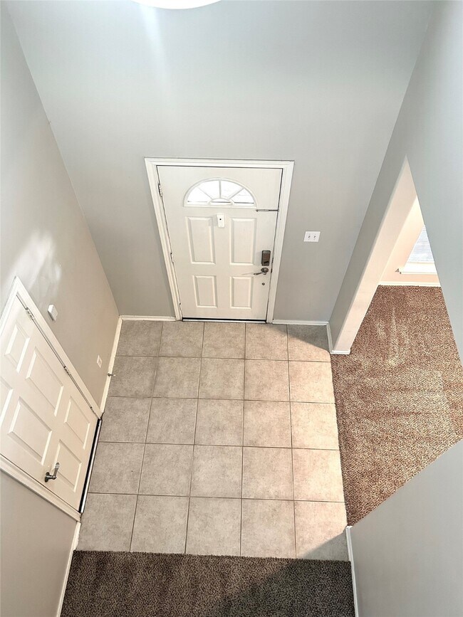 Building Photo - 19923 Malletia Dr