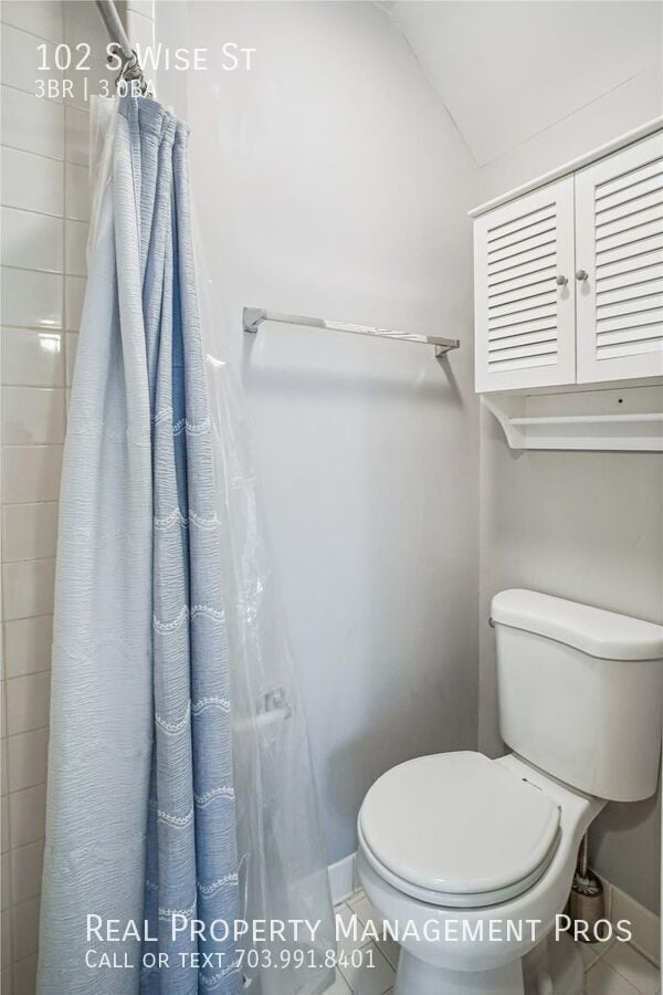 Building Photo - 102 S Wise St