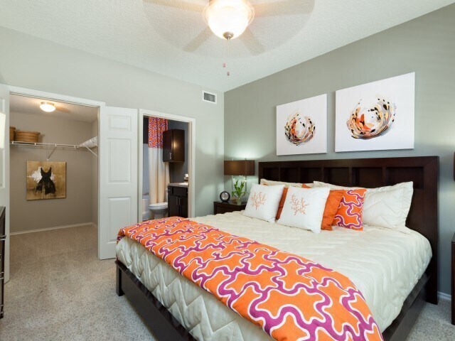 Building Photo - One Month Free Rent – Lease Today & Save!