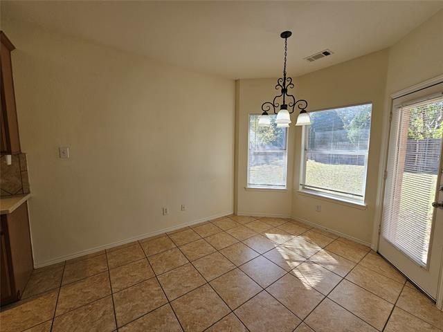 Building Photo - 933 Wilderness Pass