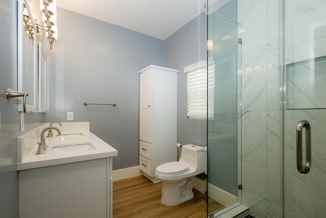 Building Photo - Fully Renovated Craftsman Home, 3-Bedroom,...
