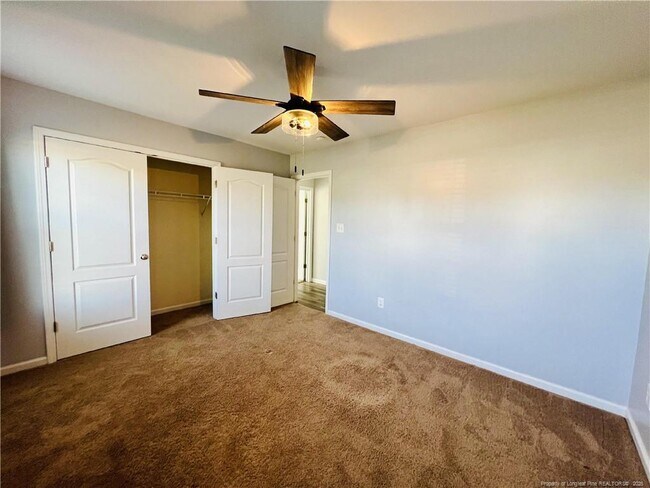 Building Photo - 641 Hogart St