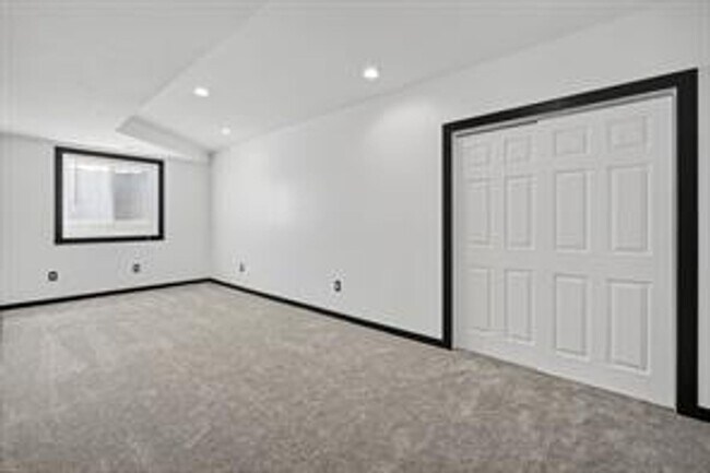 Building Photo - Spacious 5-Bed Walkout Home with Over 3,50...