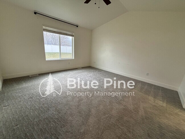 Building Photo - 6879 Bedford Ave