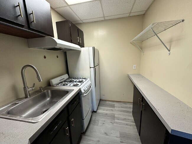 Building Photo - 109 Park Pl