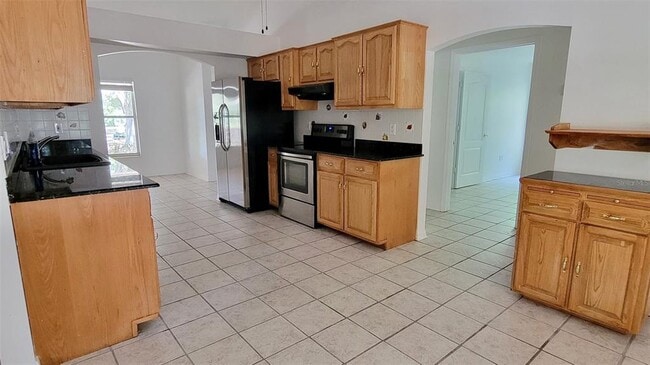 Building Photo - 2800 Hammock Grove Rd