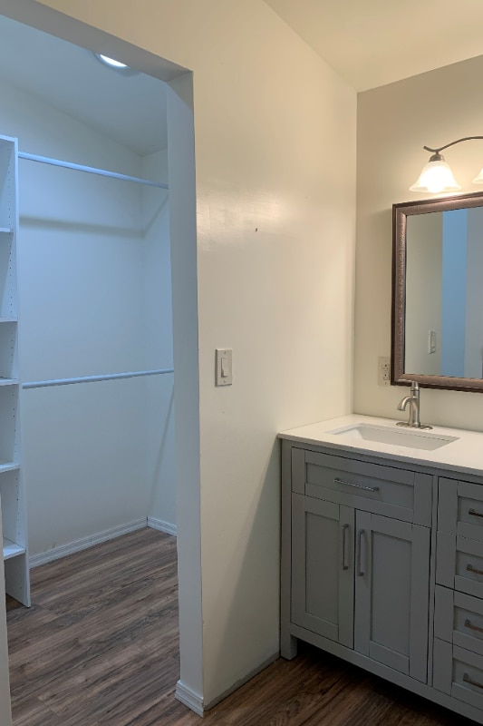 Building Photo - 680 Ocotillo Cir