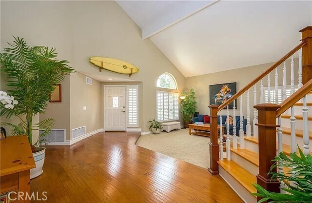 Building Photo - 9 Redondo