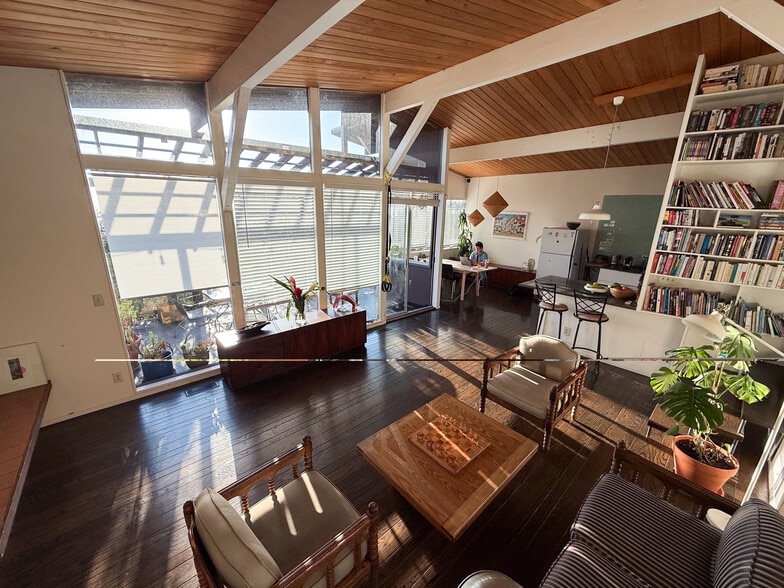 Building Photo - 6925 Snake Rd