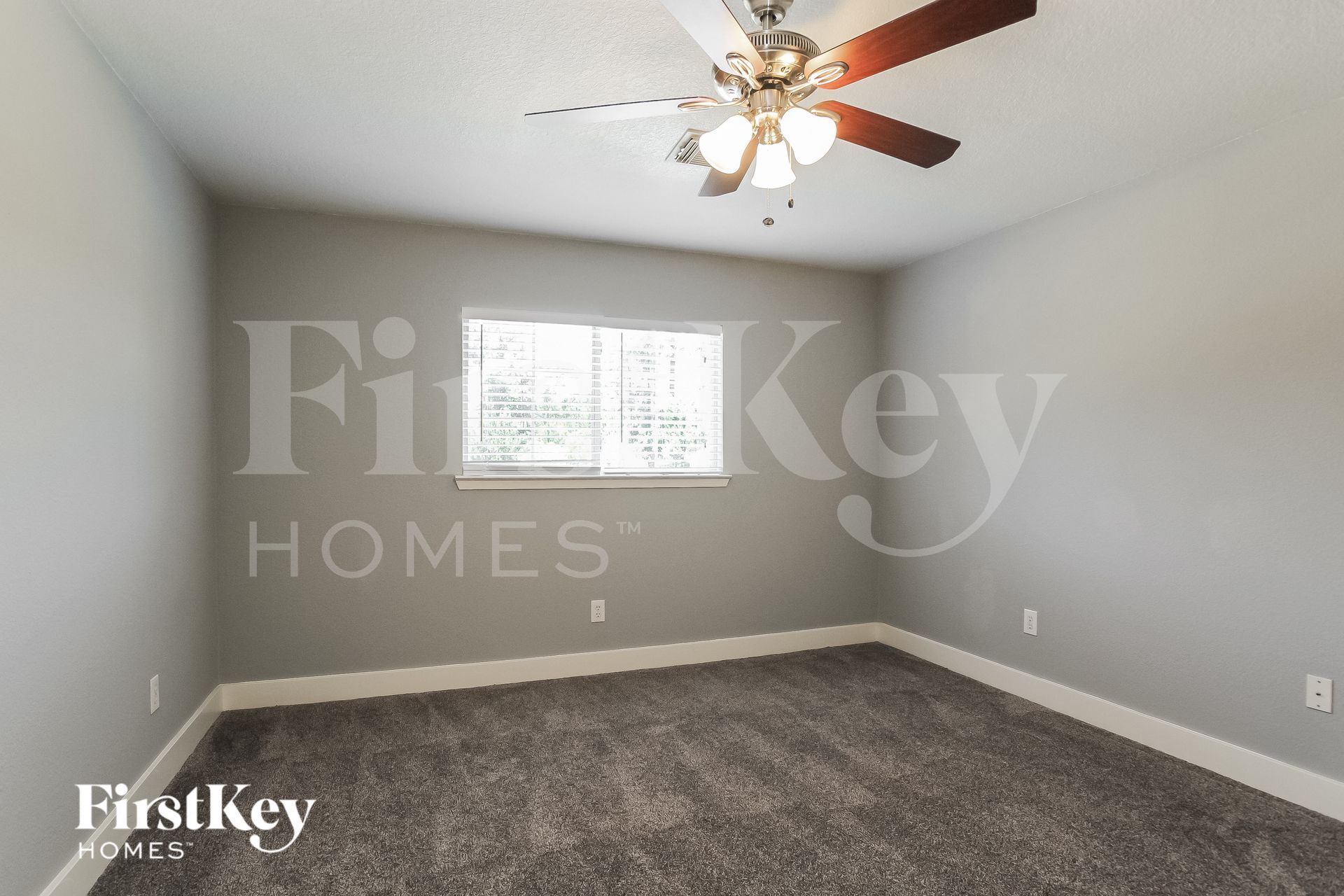 Building Photo - 419 Laurel Sage Dr