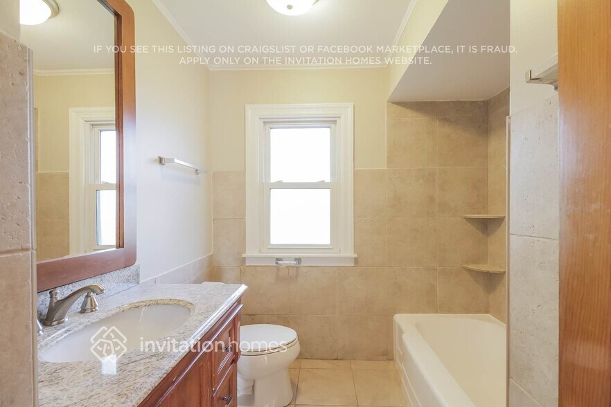 Building Photo - 485 N Beverly Ave