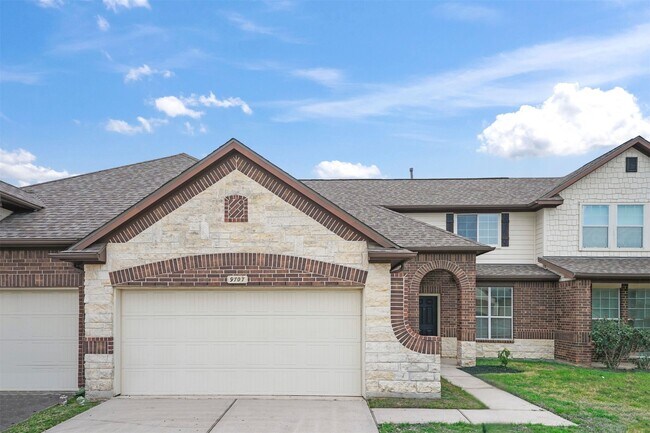 Building Photo - 9707 Cira Court