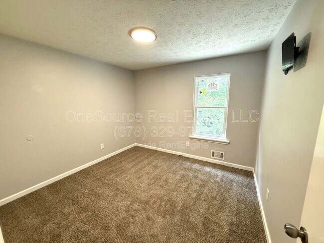 Building Photo - 3628 N Hopkins Ct