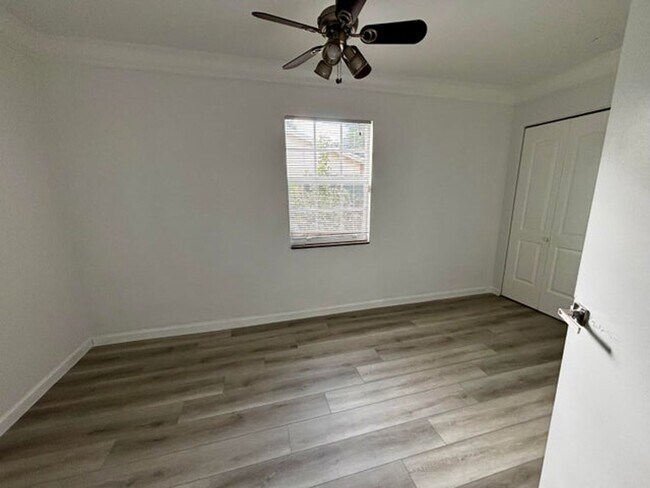 Building Photo - 9976 Liberty Rd