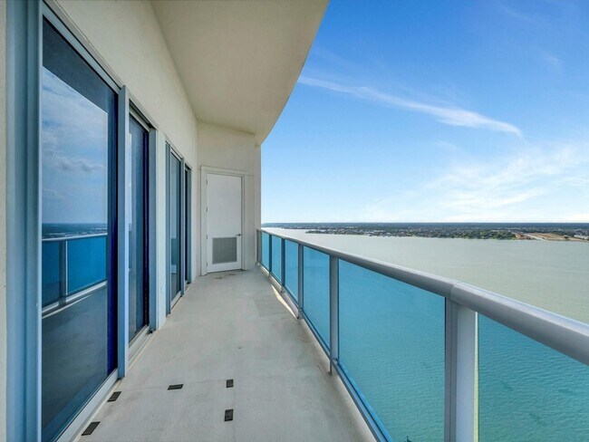 Building Photo - 4821 E NASA Pkwy