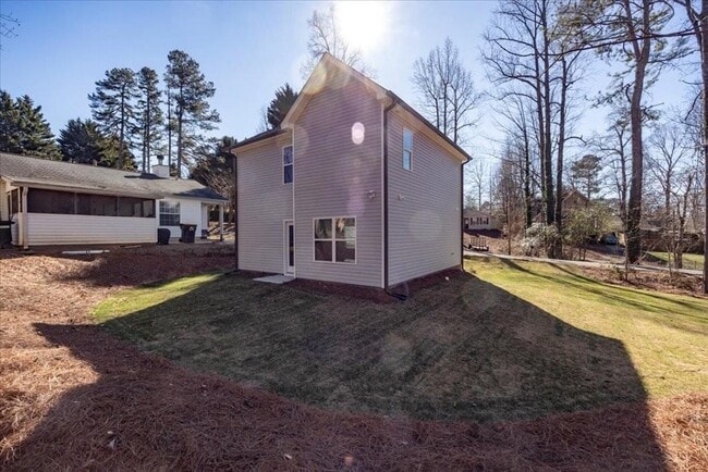 Building Photo - 3545 Catalina Dr