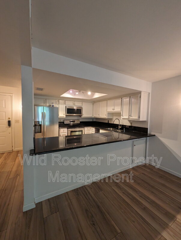 Building Photo - 1808 K St