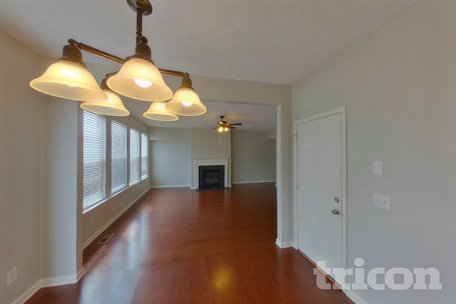 Building Photo - 6429 Sunnywood Dr
