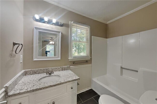 Building Photo - 5265 Concord Ridge Dr SW