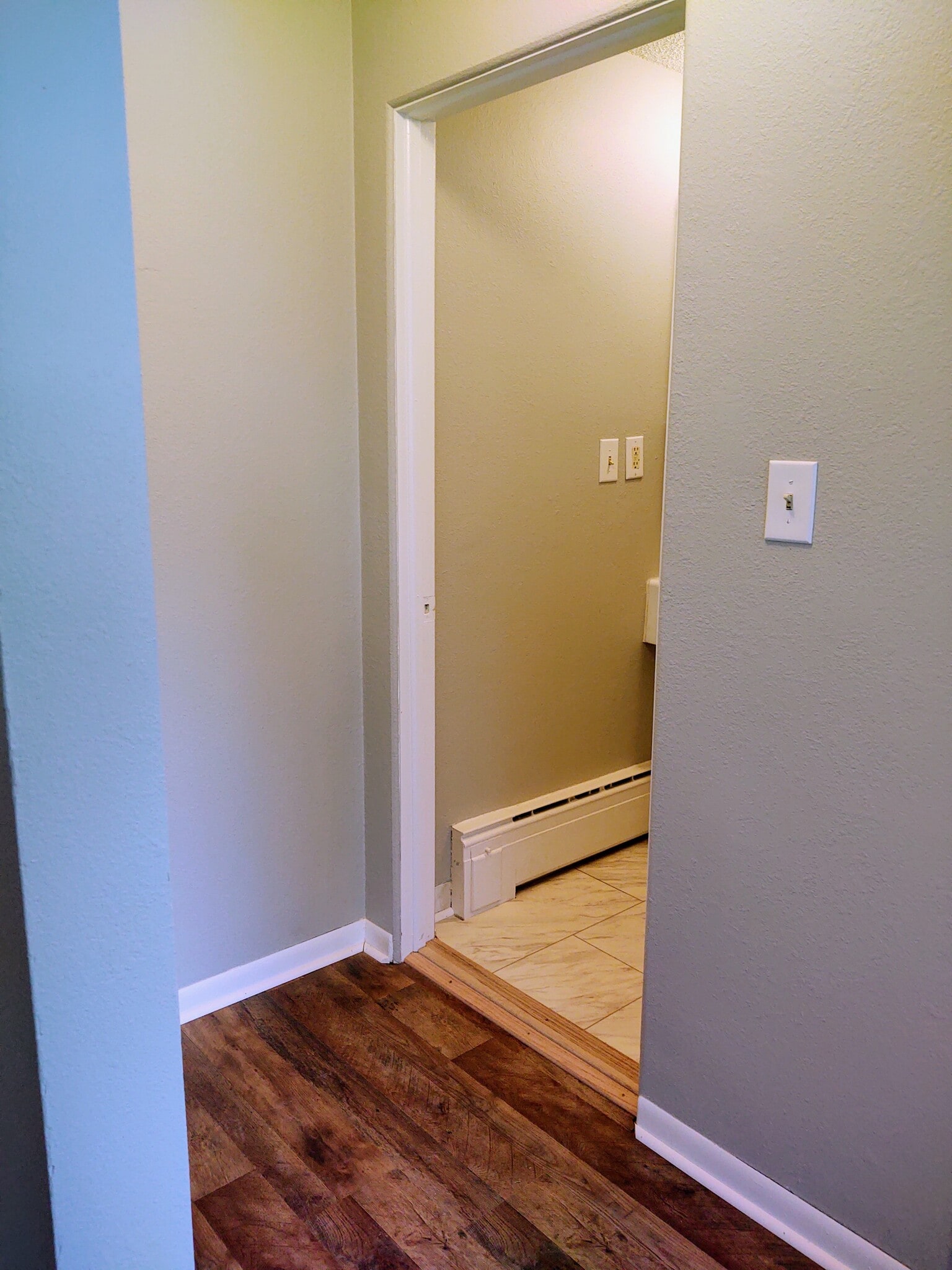 Building Photo - 131 Elm St