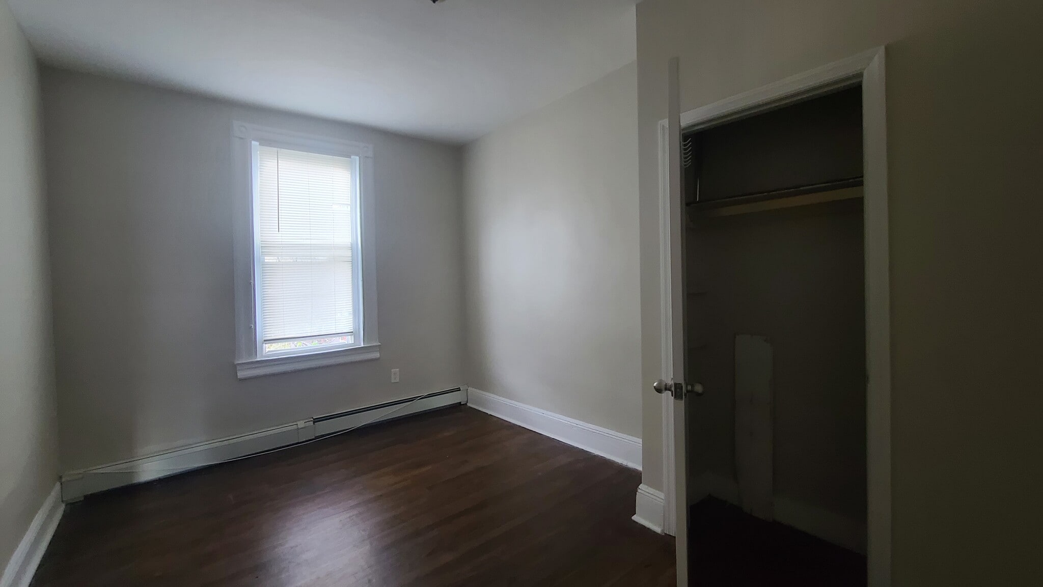 Building Photo - 166 Armstrong Ave