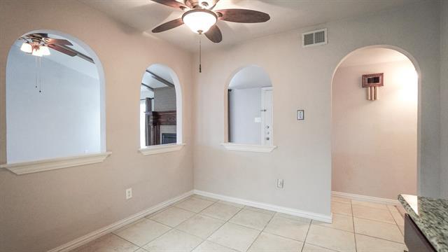 Building Photo - 4734 Cliffwood Dr