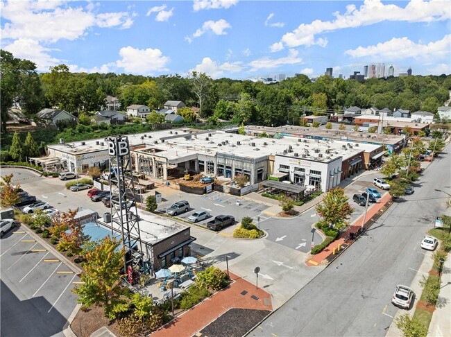 Building Photo - 407 Pratt Dr SE