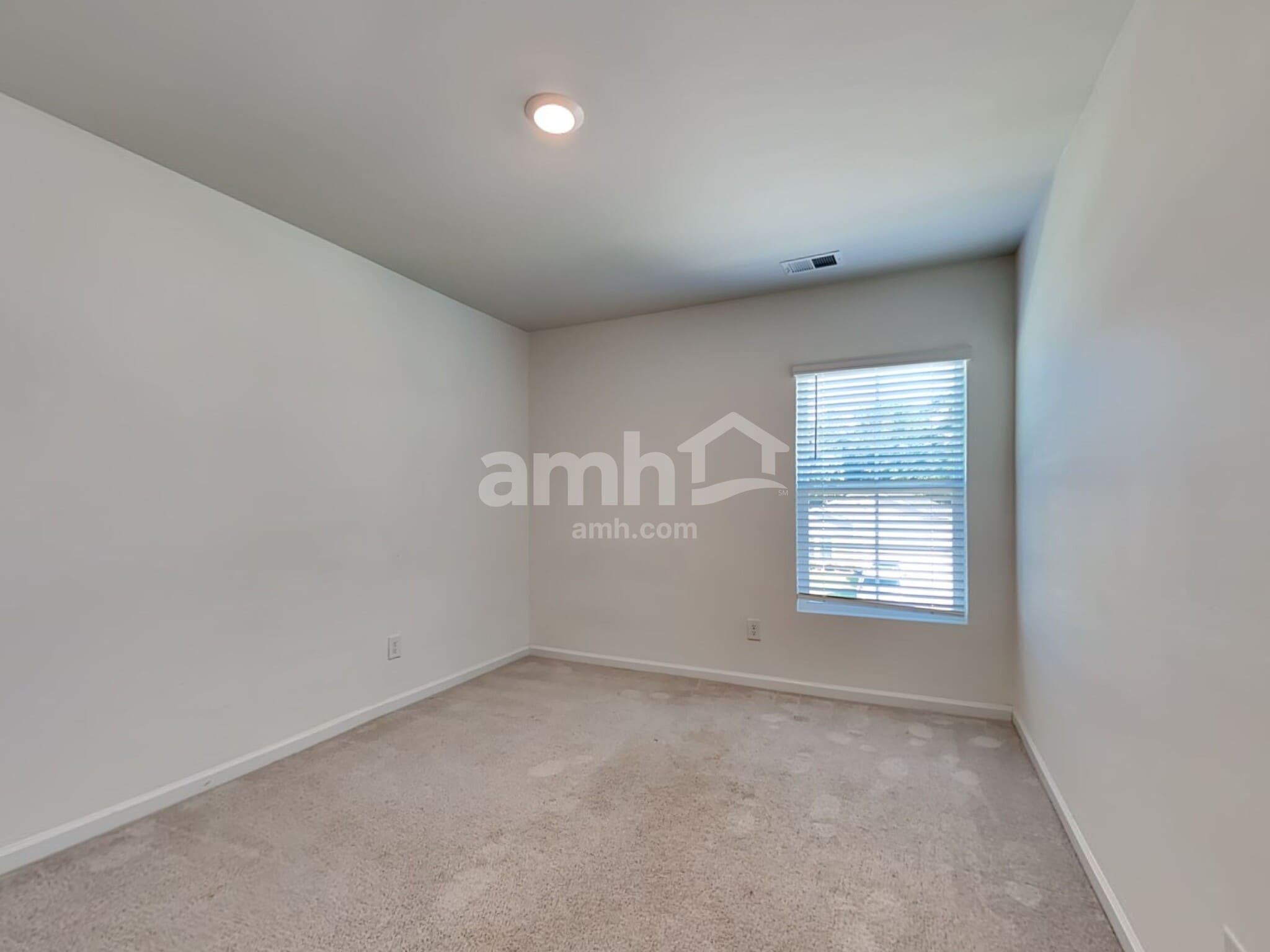 Building Photo - 486 Spanish Wells Rd