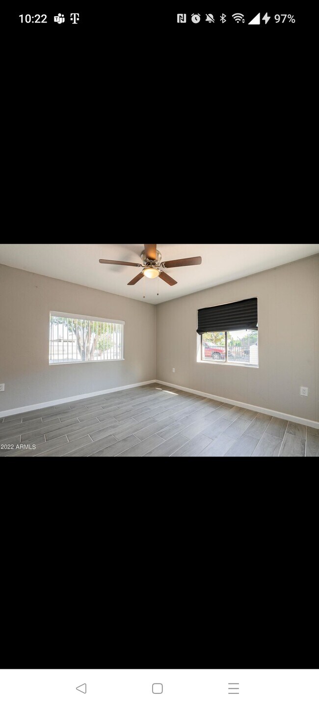Building Photo - 15606 N Verde St